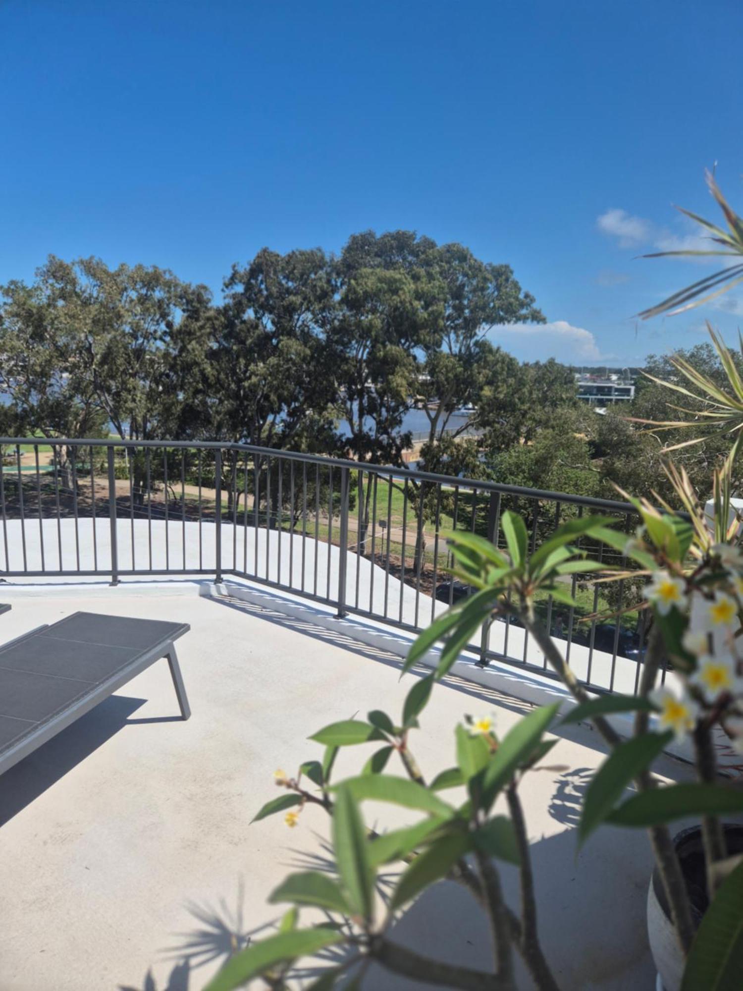 Excellsior Apartments Mooloolaba Buitenkant foto